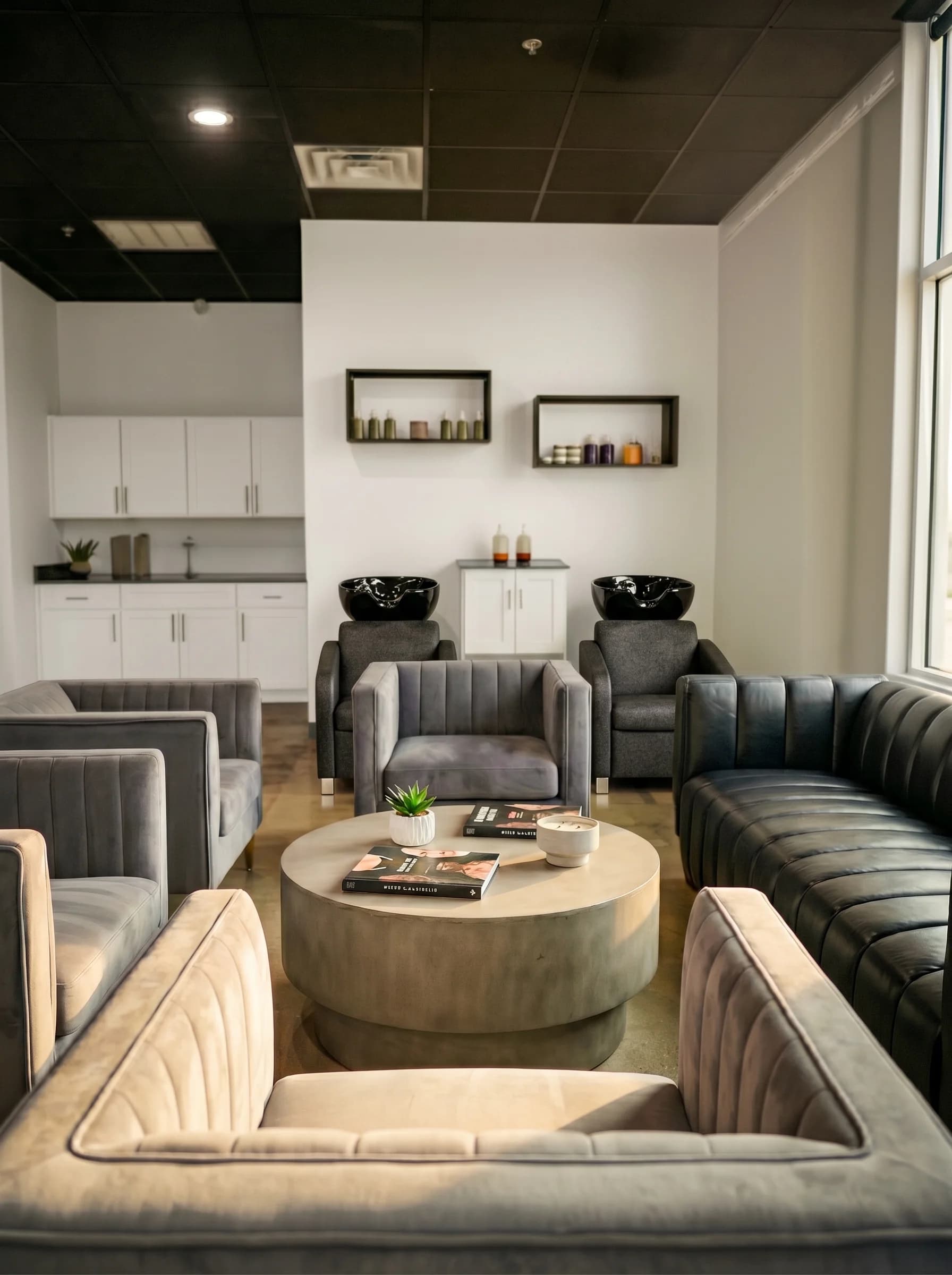 Zen Barber Lounge image 1